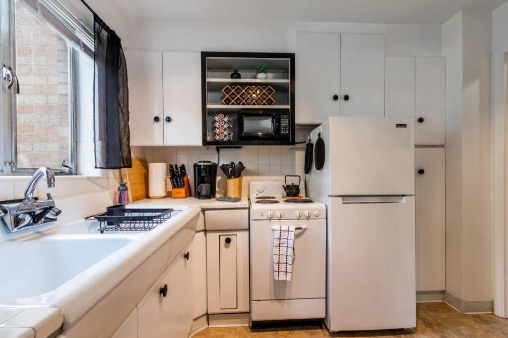 Ski - Explore - Relax - Cozy Beds, Tv & Wi-Fi Leilighet Salt Lake City Eksteriør bilde