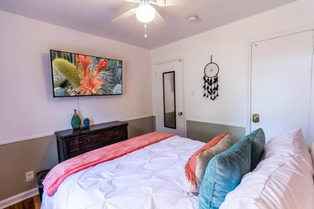 Ski - Explore - Relax - Cozy Beds, Tv & Wi-Fi Leilighet Salt Lake City Eksteriør bilde